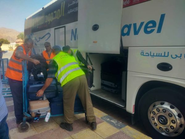 «لبيك اللهم لبيك».. انطلاق أول قوافل الحجاج من نويبع وسط استعدادات مكثفة - 5 - سيناء الإخبارية