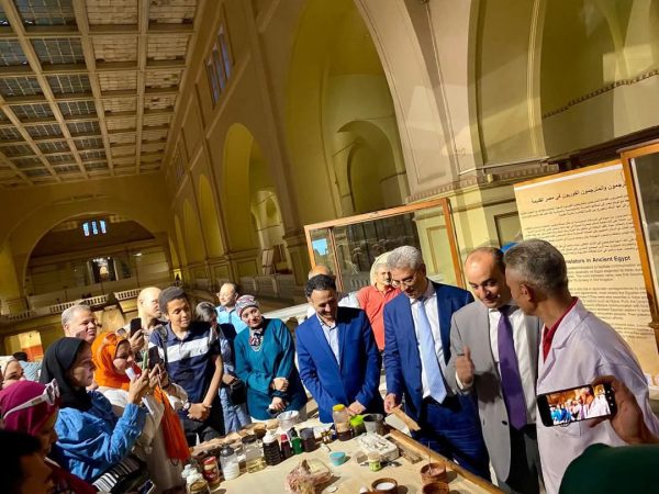 المتحف المصري بالتحرير يحتفي بيوم المتاحف العالمي بفعالية عن الذكاء الاصطناعي وصيانة المومياوات - 3 - سيناء الإخبارية