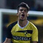 الزمالك يواصل مفاوضاته مع الجزائري فريد الملالي لتدعيم الهجوم في الصيف - 1 - سيناء الإخبارية