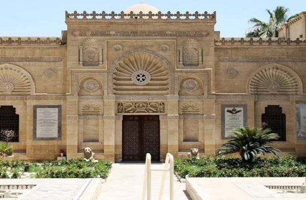 أمين الأعلى للآثار يوجه بسرعة البدء في مشروع إضاءة المتحف القبطي - 11 - سيناء الإخبارية