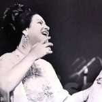 أسرة أم كلثوم تهدد باتخاذ إجراءات قانونية ضد فيديوهات الذكاء الاصطناعي المسيئة - 1 - سيناء الإخبارية