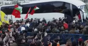 الاحتلال يفرج عن 10 معتقلين من غزة في حالة صحية حرجة - 1 - سيناء الإخبارية