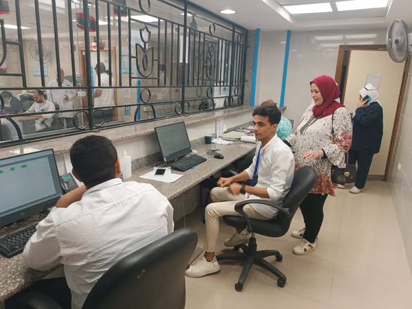 الرعاية الصحية تواصل جولاته الميدانية لتطوير الخدمات بمركز طب أسرة دهب - 3 - سيناء الإخبارية