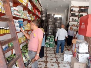الزراعة تلاحق المبيدات المخالفة في العريش بحملات تفتيش - 5 - سيناء الإخبارية