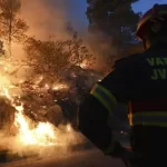 انفجار مروع خلال عملية عسكرية يودي بحياة 13 شخصًا بإندونيسيا - 1 - سيناء الإخبارية
