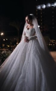 رنا رئيس تتألق في زفافها بإطلالة ساحرة بفستان أبيض مذهل - 15 - سيناء الإخبارية