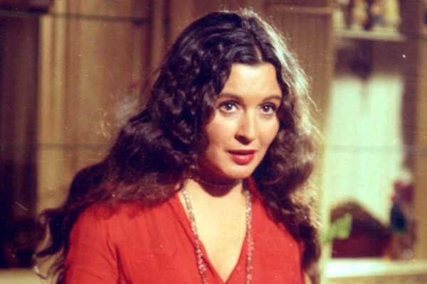 شقيقة سعاد حسني ترد على ورثة عبد الحليم حافظ - 1 - سيناء الإخبارية