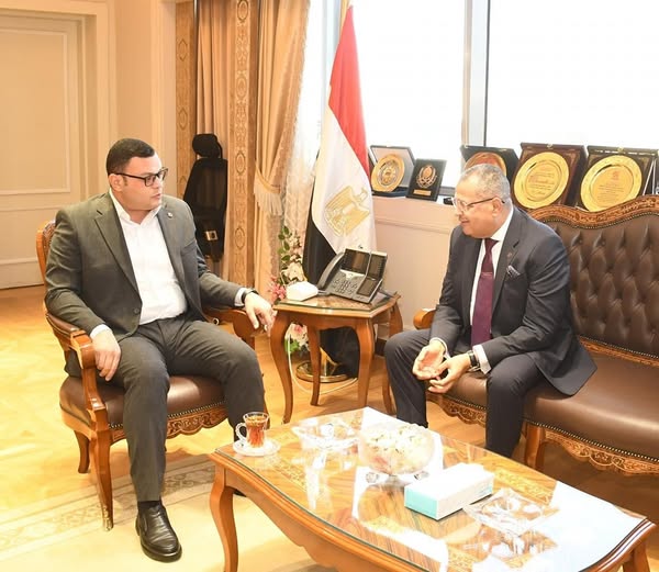 محافظ جنوب سيناء يلتقي وزير الإسكان في خطوة جديدة لتعزيز التنمية - 1 - سيناء الإخبارية