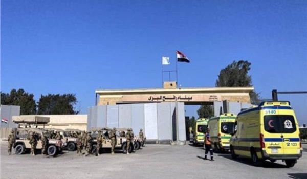 مصر تفتح ذراعيها لليوم الـ46 لإنقاذ الجرحى وإسرائيل تُمعن في الإغلاق - 7 - سيناء الإخبارية