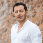 مصطفى شعبان يُطفئ شمعته..نجم الألفينات الذي جمع الوسامة بالغموض - 247 - سيناء الإخبارية