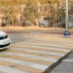 مطبات صناعية جديدة بشارع ستاد العريش للحد من الحوادث - 117 - سيناء الإخبارية