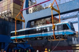 وصول أول قطار مكيف للخط الأول لمترو الأنفاق إلى ميناء الإسكندرية - 3 - سيناء الإخبارية