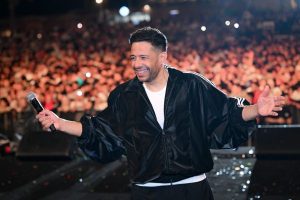 حماقي يشعل شاطئ المنصورة الجديدة في أضخم حفلات عيد الأضحى - 1 - سيناء الإخبارية