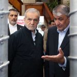 الرئيس الإيراني: سنرد على إسرائيل بردّ أشد إذا استمرت في عدوانها - 2 - سيناء الإخبارية الرئيس الإيراني: سنرد على إسرائيل بردّ أشد إذا استمرت في عدوانها - 1 - سيناء الإخبارية