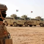 سقوط طائرة مسيرة محملة بالمتفجرات في منطقة سكنية بالأزرق الأردنية - 1 - سيناء الإخبارية