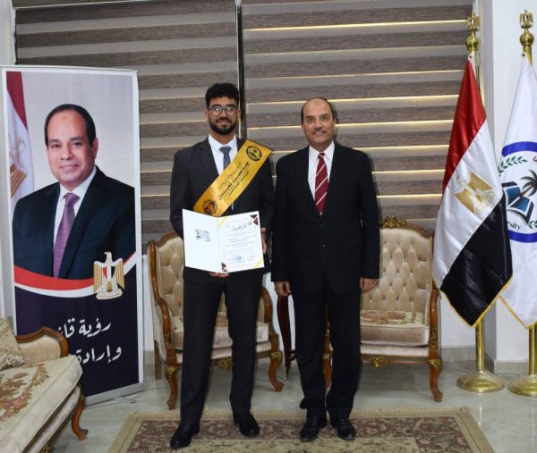 جامعة العريش: تكريم اتحاد الطلاب لدورهم البارز في إنجاح الأنشطة الطلابية (صور) - 11 - سيناء الإخبارية