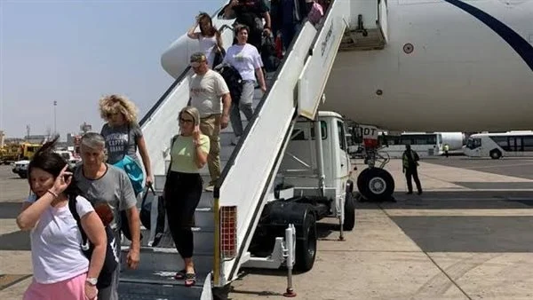 انتعاش سياحي ملحوظ بالبحر الأحمر.. 28 ألف سائح يصلون في يوم واحد - 1 - سيناء الإخبارية