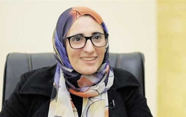 مخرجة "ريستارت" ترد بقوة على انتقادات طارق الشناوي - 4 - سيناء الإخبارية