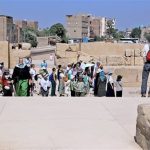 مصر تطلق آلية عاجلة لرعاية السائحين العالقين بسبب إغلاق المجال الجوي - 1 - سيناء الإخبارية