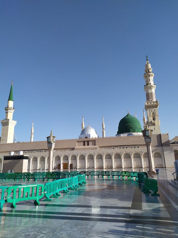 المسجد النبوي: قلب الإسلام وصرح التاريخ المقدس   - 3 - سيناء الإخبارية