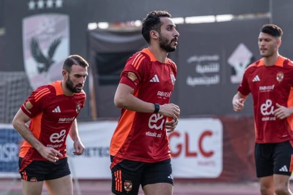 ريفيرو يقود المران الأول له مع الأهلي في التتش استعدادا للمونديال.. صور - 7 - سيناء الإخبارية