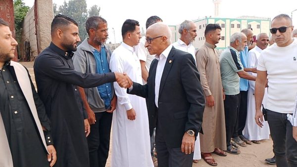 محافظ شمال سيناء يهنئ أسرة الطفل الشهيد سمير حسونة بعيد الأضحى - 1 - سيناء الإخبارية