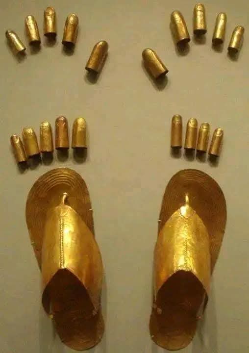 كنوز توت عنخ آمون.. الفرعون الذهبي في المتحف المصري الكبير - 9 - سيناء الإخبارية