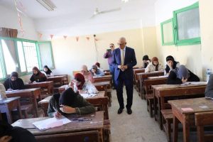 محافظ شمال سيناء يتفقد لجان الثانوية العامة بالعريش ويؤكد انتظام الامتحانات - 15 - سيناء الإخبارية