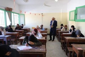 محافظ شمال سيناء يتفقد لجان الثانوية العامة ويتابع انتظام الامتحانات بالعريش - 3 - سيناء الإخبارية