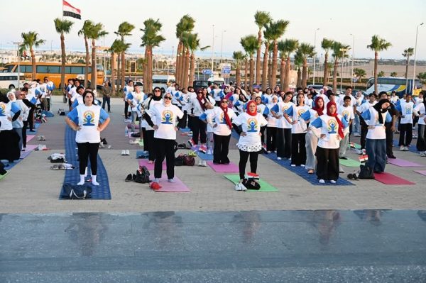 شرم الشيخ تحتفي باليوم العالمي لليوجا برعاية محافظ جنوب سيناء وسفارة الهند - صور  - 9 - سيناء الإخبارية