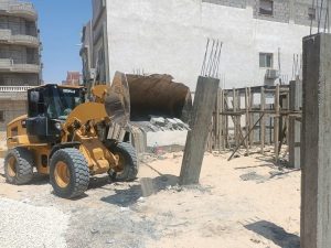 إزالة فورية لمخالفة بناء في العريش ضمن الموجة 26 - 31 - سيناء الإخبارية
