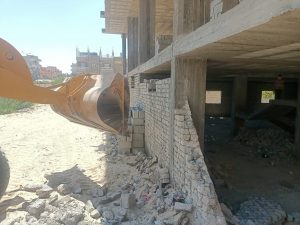 إزالة فورية لمخالفة بناء في العريش ضمن الموجة 26 - 41 - سيناء الإخبارية