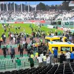 سقوط جماهير مولودية الجزائر من المدرجات يُفسد فرحة التتويج بالدوري - 1 - سيناء الإخبارية