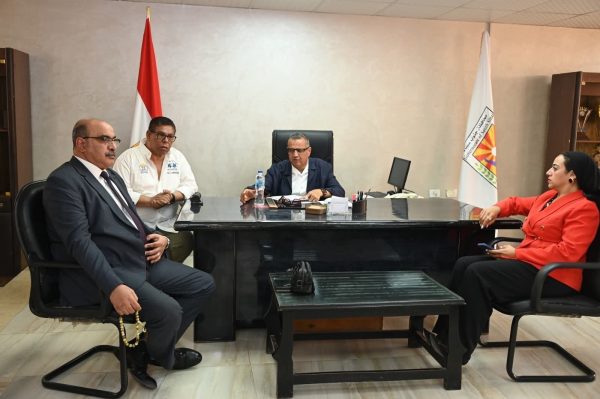 خالد مبارك: نعمل بروح الفريق لتحسين الخدمات وتلبية احتياجات مواطني جنوب سيناء - 3 - سيناء الإخبارية