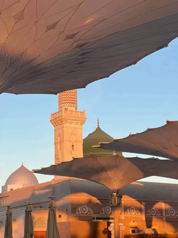 المسجد النبوي: قلب الإسلام وصرح التاريخ المقدس   - 27 - سيناء الإخبارية
