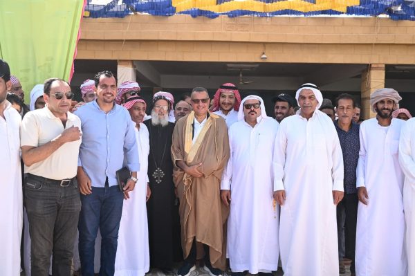 محافظ جنوب سيناء يشيد بدعم الرئيس السيسي ويؤكد على سيادة القانون في لقاء مع أهالي رأس سدر (صور)  - 15 - سيناء الإخبارية