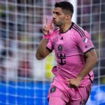 سواريز يشيد بتألق الشناوي ويصفه بـ"نجم المباراة" أمام إنتر ميامي - 11 - سيناء الإخبارية سواريز يشيد بتألق الشناوي ويصفه بـ"نجم المباراة" أمام إنتر ميامي - 10 - سيناء الإخبارية