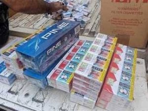ضبط 420 علبة سجائر مجهولة المصدر في حملة تموينية بالشيخ زويد - 3 - سيناء الإخبارية