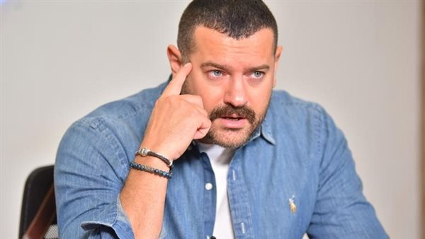 عمرو يوسف ينقلب من محتال إلى بطل شعبي بملحمة درامية بالأربعينيات - 3 - سيناء الإخبارية
