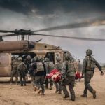اشتباكات عنيفة في خان يونس ومحاولات إنقاذ تحت القصف - 1 - سيناء الإخبارية