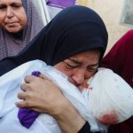 مات الرضيع جائعًا.. غزة تودع هود عرفات ضحية جديدة - 1 - سيناء الإخبارية