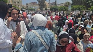 طلاب شمال سيناء يحتفلون بانتهاء ماراثون الثانوية العامة - 5 - سيناء الإخبارية