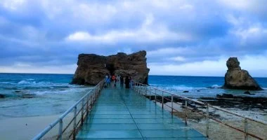 حمام كليوباترا بمطروح.. سحر التاريخ وسط أمواج البحر - 1 - سيناء الإخبارية