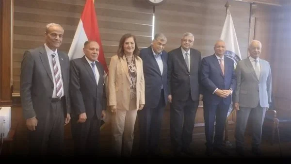 لجنة ترشيح رؤساء الجامعات تُجري مقابلات المتقدمين لرئاسة جامعة العريش - 1 - سيناء الإخبارية