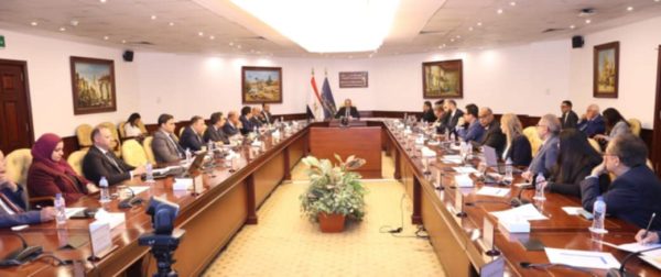 مصر تواصل تنفيذ استراتيجيتها الوطنية للذكاء الاصطناعي 2025-2030 بتعاون حكومي - 5 - سيناء الإخبارية