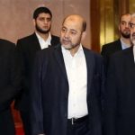 تايمز: قيادات حماس في الدوحة تتلقى أوامر بالتخلي عن أسلحتها - 1 - سيناء الإخبارية