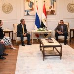 محافظ جنوب سيناء يبحث مع سفير تايلاند تعزيز التعاون في السياحة والثقافة بشرم الشيخ - 1 - سيناء الإخبارية