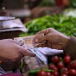 تحسن المؤشرات الاقتصادية يدفع لتخفيض أسعار السلع في مصر - 1 - سيناء الإخبارية