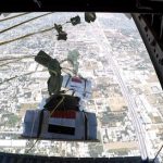 المتحدث العسكري: مصر تنفذ أكبر عملية إسقاط جوي للمساعدات على غزة (صور) - 2 - سيناء الإخبارية المتحدث العسكري: مصر تنفذ أكبر عملية إسقاط جوي للمساعدات على غزة (صور) - 1 - سيناء الإخبارية