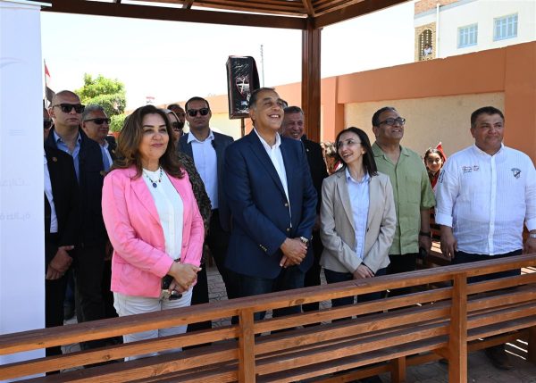 مدبولي يتفقد مدرسة زاوية صقر الابتدائية خلال زيارته للبحيرة.. صور - 1 - سيناء الإخبارية